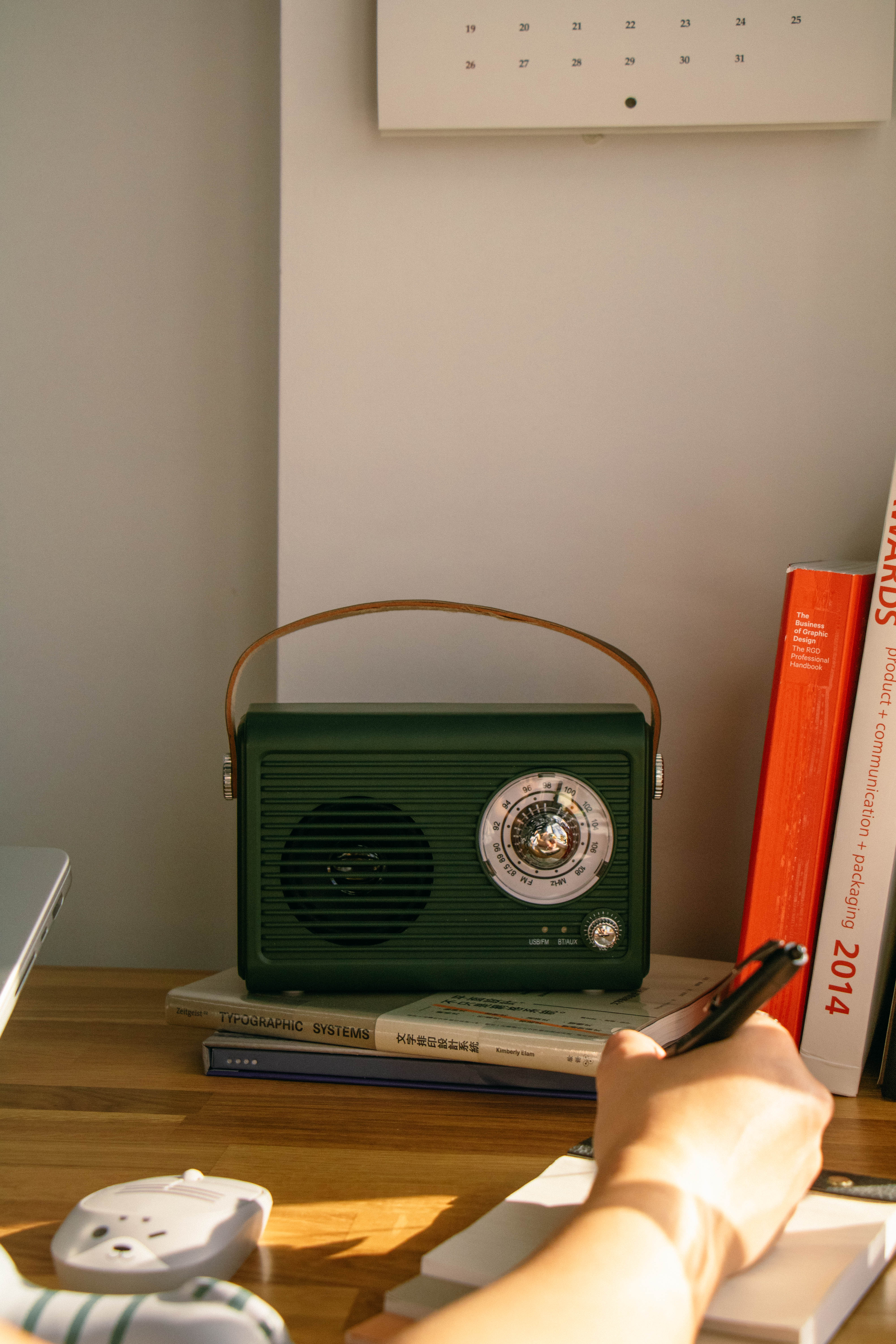 Bluetooth Retro Speaker