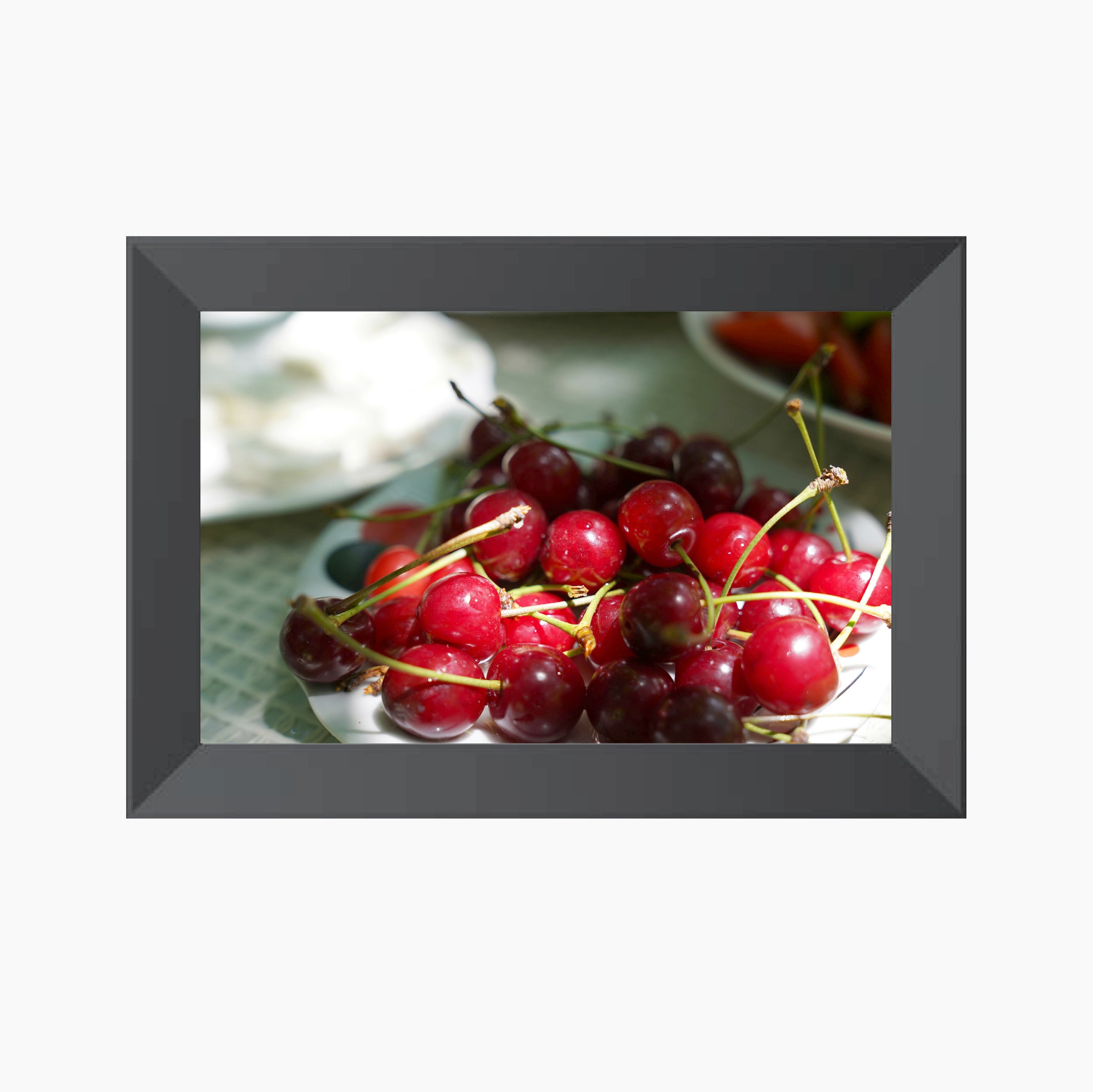 Frameo Classic WiFi Enabled Digital Photo Frame 10.1"