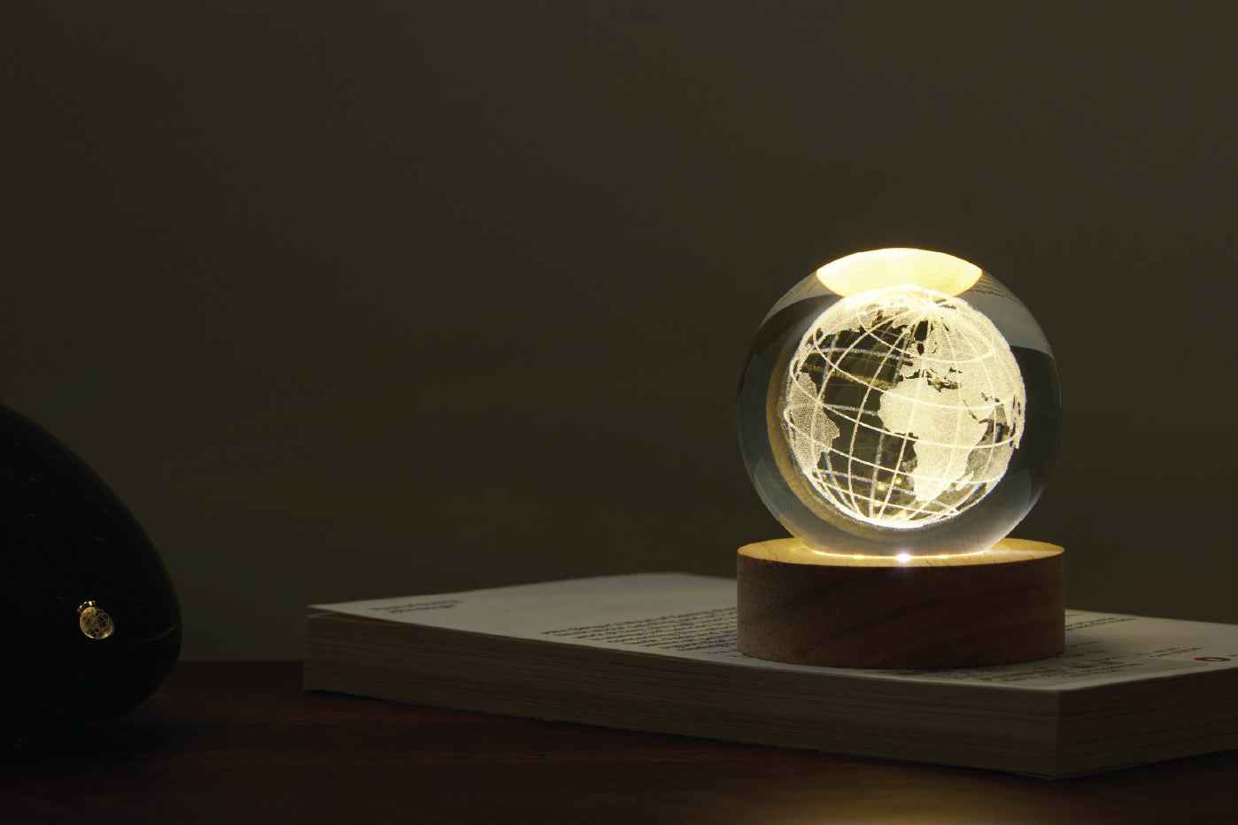 Orb Light with LED Wooden Base - Earth
