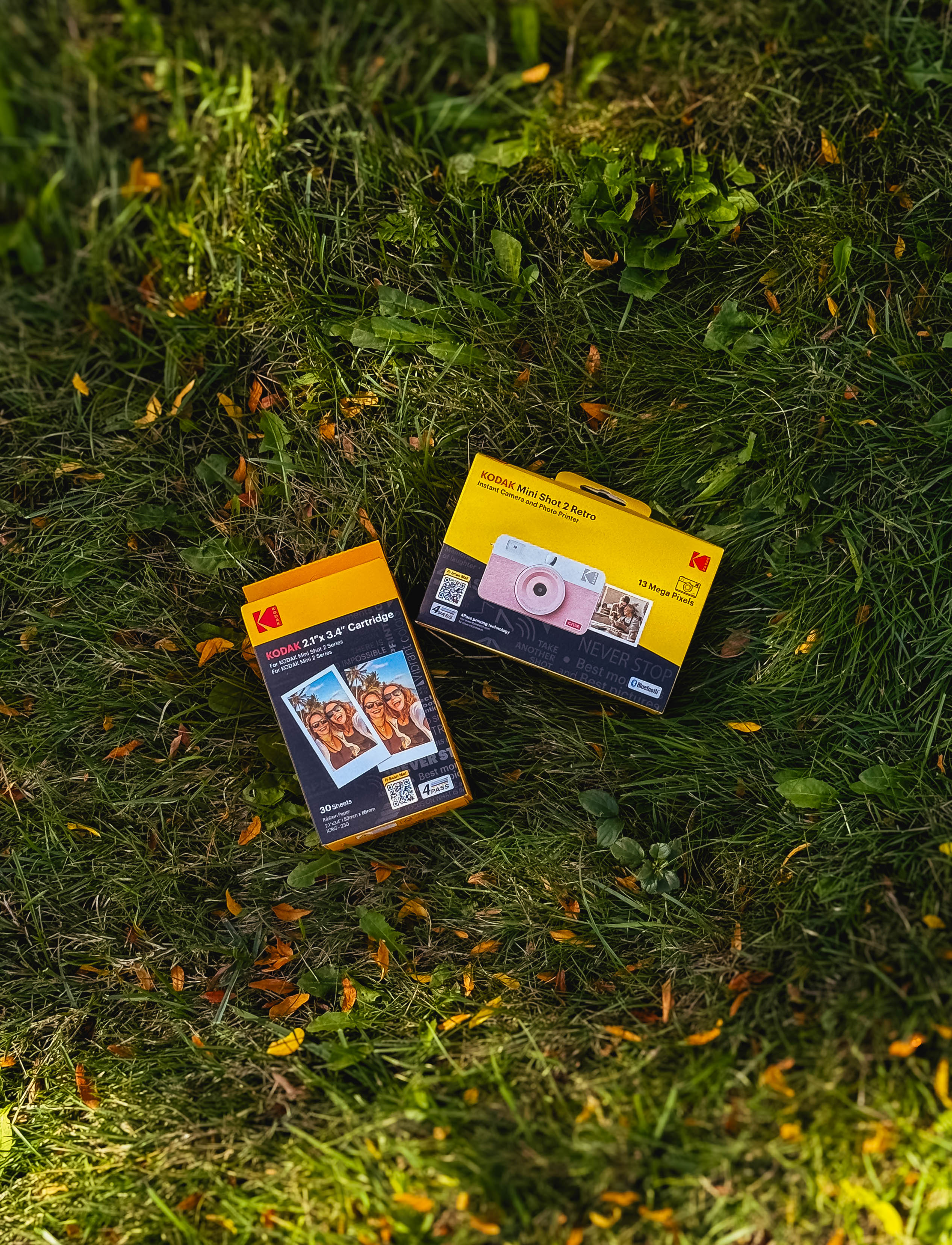 Kodak Instant 2 in 1 Camera Printer Combo (60 sheets included)